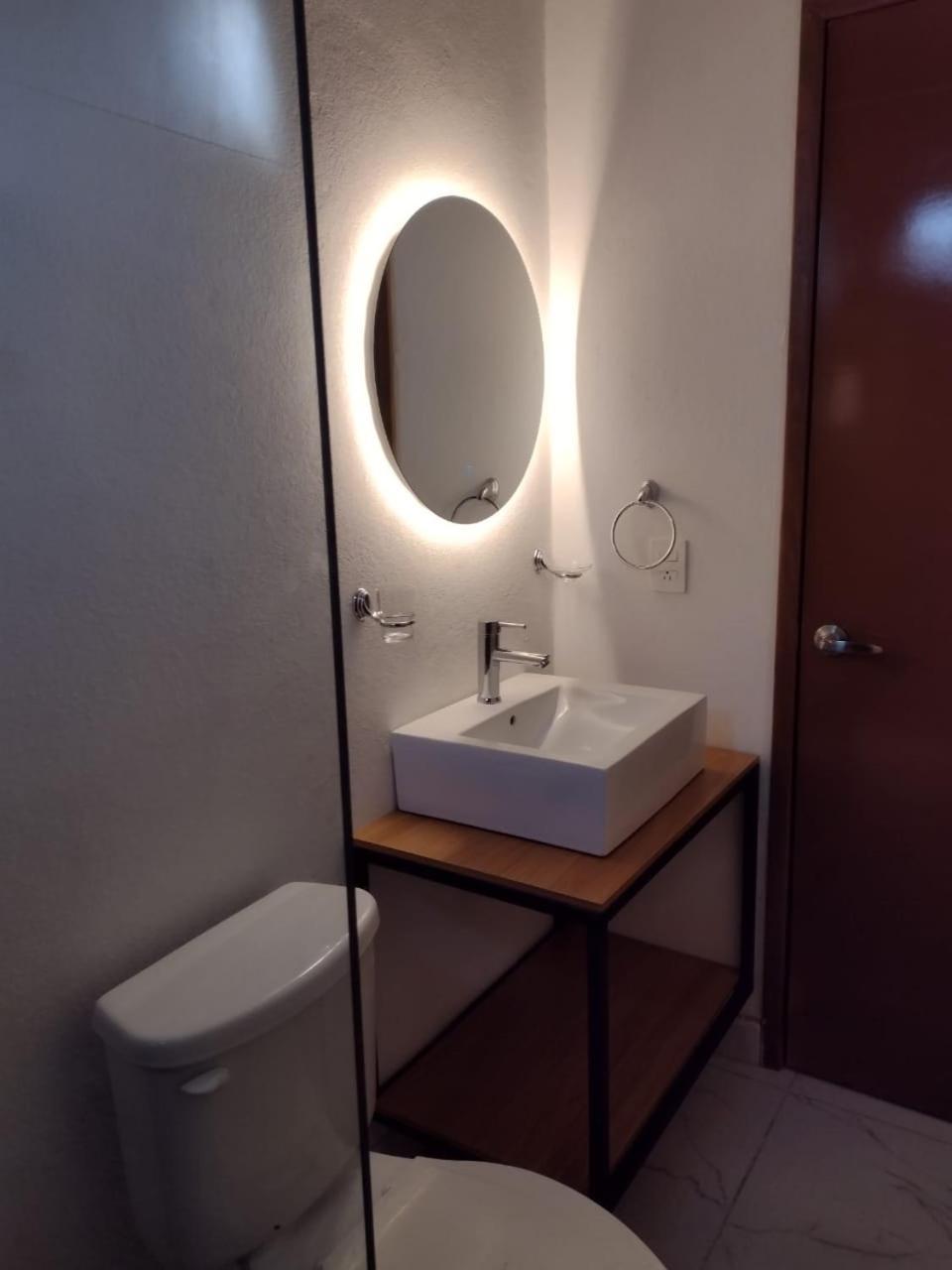 Vidrio Suites Col Americana 瓜达拉哈拉 外观 照片